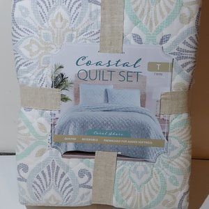 Coastal Quilt Set Coral Shores Twin